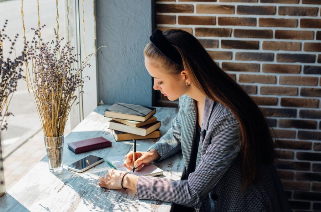 How to Write a Book About Your Life: Turn Memories Into a Bestseller